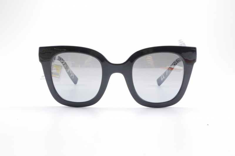 M:81586 ARMANI
